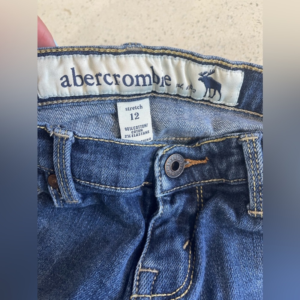 Abercrombie kids jeans size 12 - Picture 3 of 3